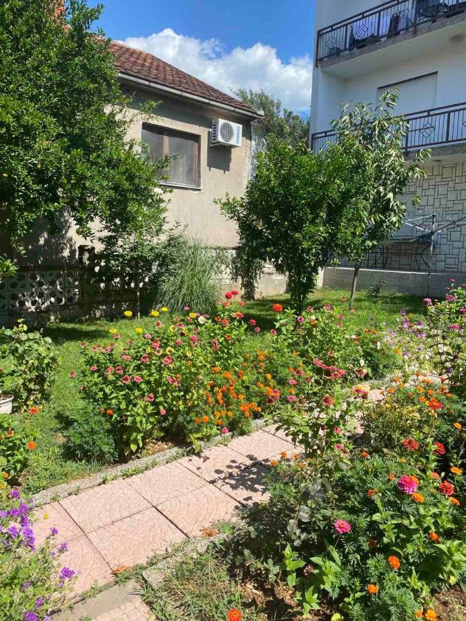 Apartment Dalila Mostar Exterior photo